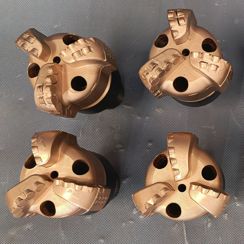 स्टील बॉडी पीडीसी ड्रिल बिट्स सॉफ्ट से मीडियम सॉफ्ट फॉर्मेशन के लिए अनुकूलन योग्य आकार 98 मिमी से 3593.7 मिमी तक