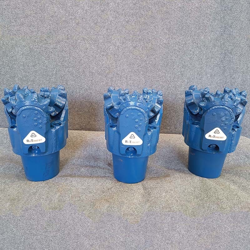 मध्यम कठोर संरचनाओं के लिए 12 1/4 इंच मिल टूथ ट्राइकॉन ड्रिल बिट